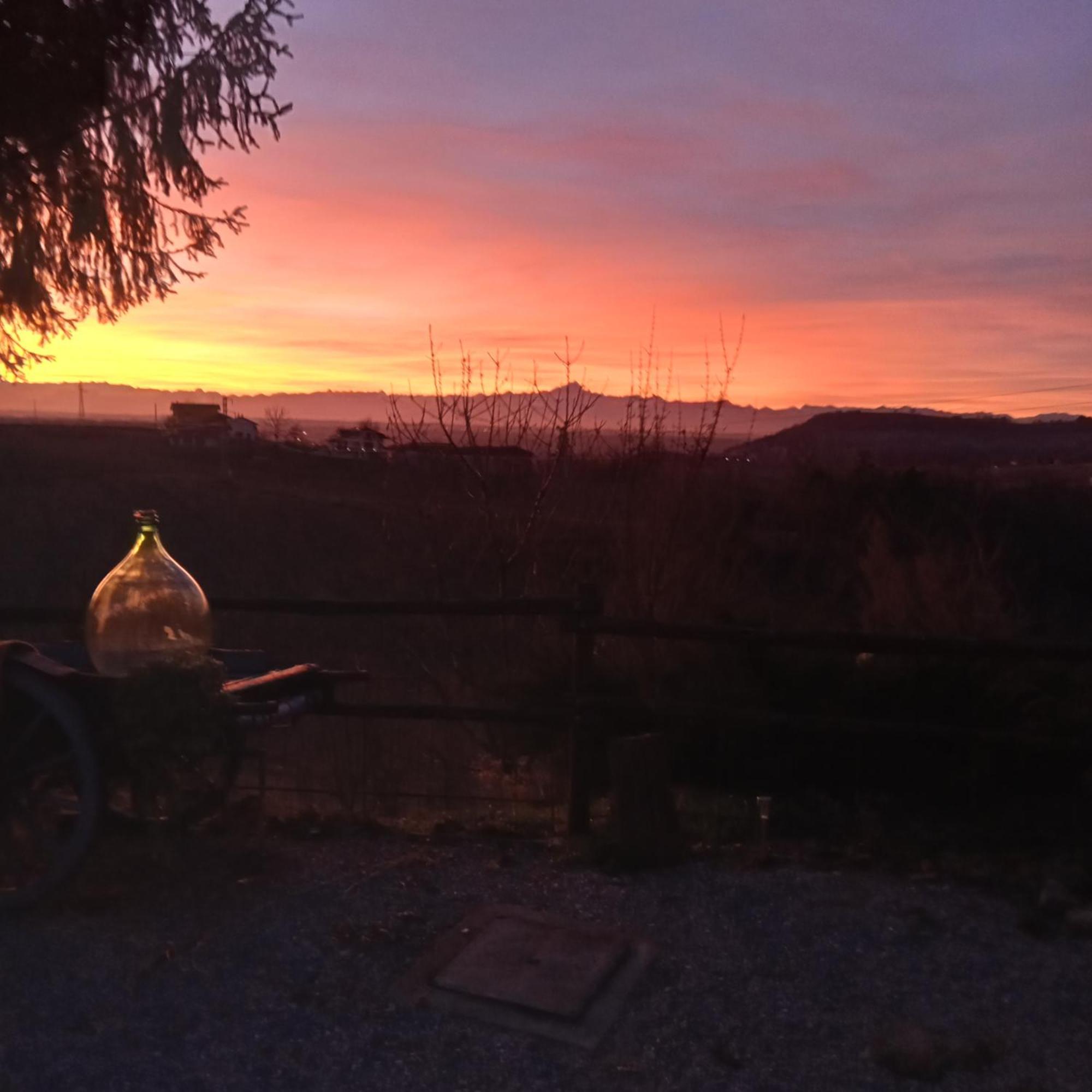 Agriturismo Bric Di Gai Monforte dʼAlba Екстериор снимка